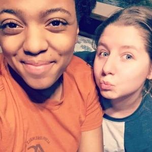 Meet your Posher, Christian